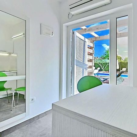 Apartmani Elio Umag Eksteriør bilde